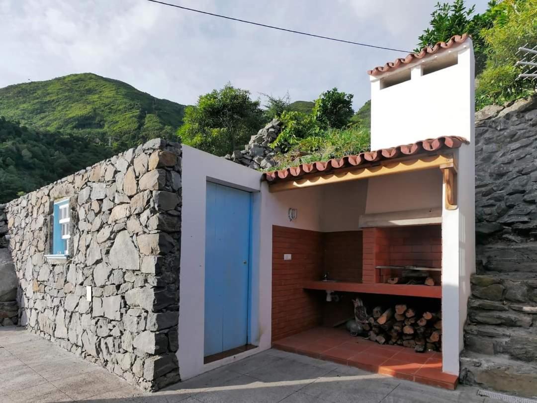 Villa Casas Dos Vimes à Faja dos Vimes Extérieur photo