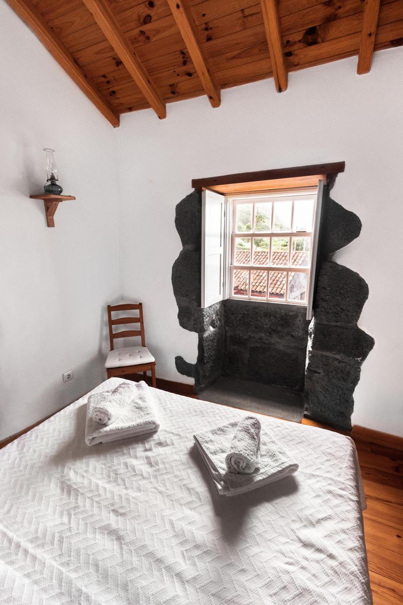 Villa Casas Dos Vimes à Faja dos Vimes Extérieur photo