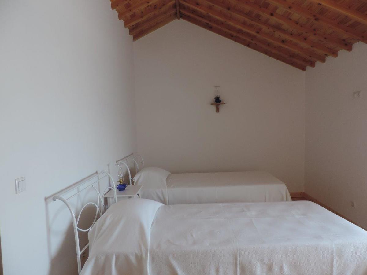 Villa Casas Dos Vimes à Faja dos Vimes Extérieur photo