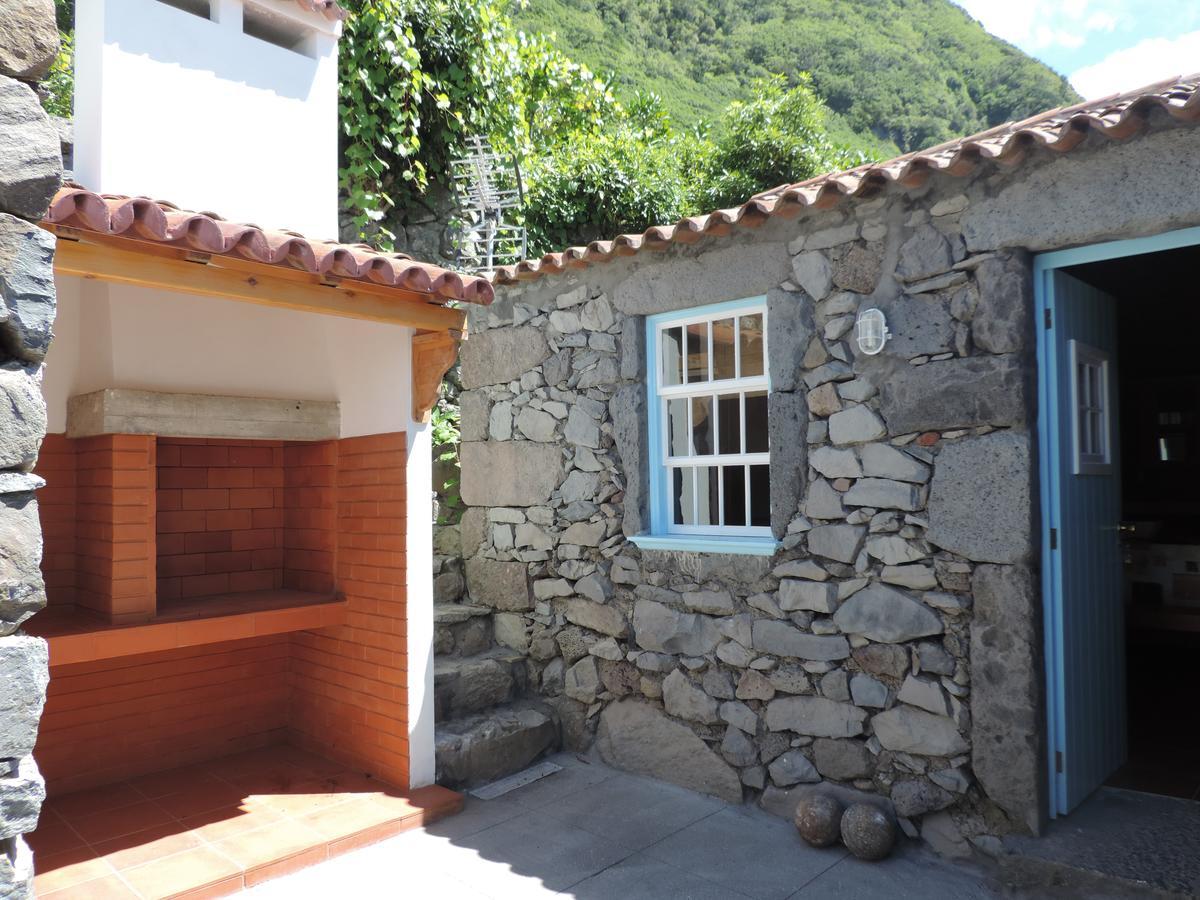 Villa Casas Dos Vimes à Faja dos Vimes Extérieur photo