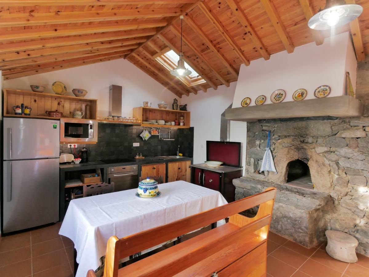 Villa Casas Dos Vimes à Faja dos Vimes Extérieur photo